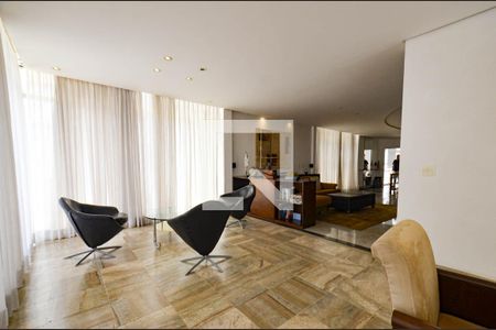 Apartamento à venda com 540m², 6 quartos e 6 vagasCobertura