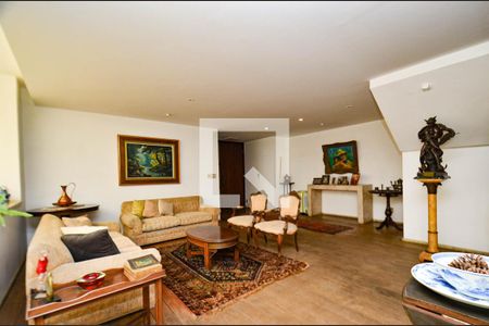 Apartamento à venda com 540m², 6 quartos e 6 vagasSala