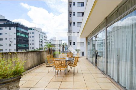 Apartamento à venda com 540m², 6 quartos e 6 vagasÁrea comum