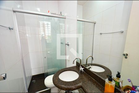 Apartamento à venda com 540m², 6 quartos e 6 vagasBanheiro de Serviço