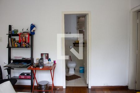 Apartamento à venda com 81m², 1 quarto e sem vaga Apartamento à venda com 81m², 1 quarto e sem vagaSala