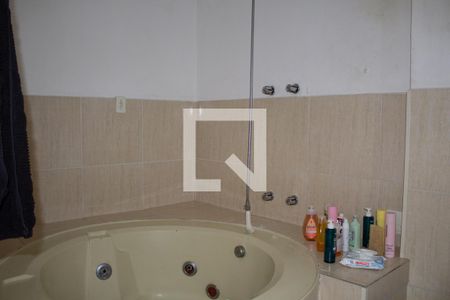 Apartamento à venda com 81m², 1 quarto e sem vaga Apartamento à venda com 81m², 1 quarto e sem vagaBanheiro