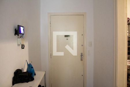 Apartamento à venda com 81m², 1 quarto e sem vaga Apartamento à venda com 81m², 1 quarto e sem vagaEntrada