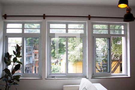 Apartamento à venda com 81m², 1 quarto e sem vaga Apartamento à venda com 81m², 1 quarto e sem vagaSala