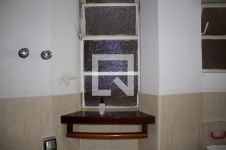 Apartamento à venda com 81m², 1 quarto e sem vaga Apartamento à venda com 81m², 1 quarto e sem vagaBanheiro