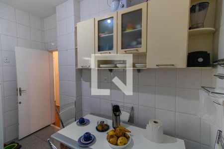 Apartamento para alugar com 80m², 2 quartos e sem vaga Apartamento para alugar com 80m², 2 quartos e sem vagaCozinha