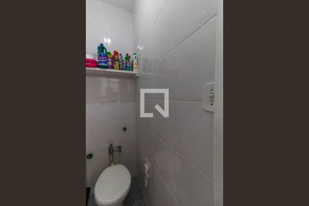 Apartamento para alugar com 80m², 2 quartos e sem vaga Apartamento para alugar com 80m², 2 quartos e sem vagaBanheiro de serviço