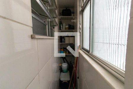Apartamento para alugar com 80m², 2 quartos e sem vaga Apartamento para alugar com 80m², 2 quartos e sem vagaDespensa