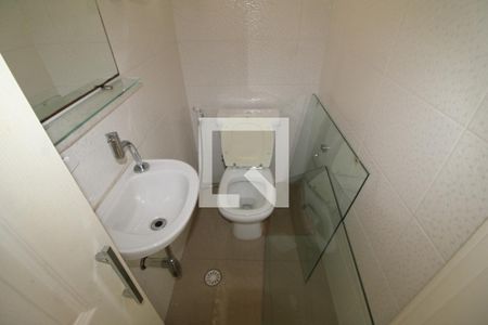 Lavabo de casa à venda com 2 quartos, 120m² em Água Fria, São Paulo