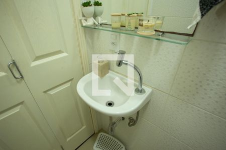 Casa à venda com 120m², 2 quartos e 2 vagasLAVABO