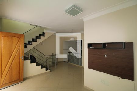 Sala de casa para alugar com 2 quartos, 120m² em Água Fria, São Paulo