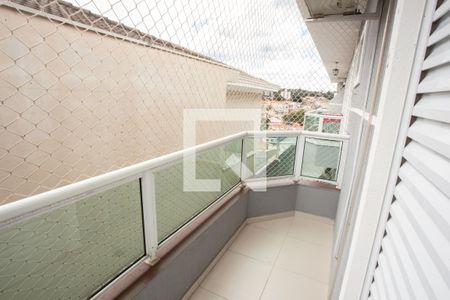 Casa à venda com 120m², 2 quartos e 2 vagasVARANDA QUARTO 2