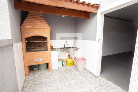 Casa à venda com 120m², 2 quartos e 2 vagasÁREA COMUM- CHURRASQUEIRA