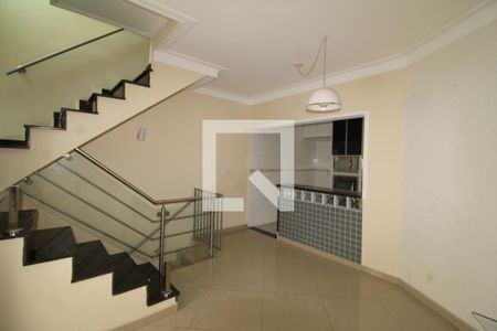 Casa à venda com 2 quartos, 120m² em Água Fria, São Paulo