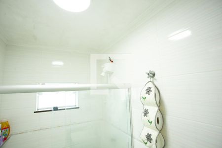 Casa à venda com 120m², 2 quartos e 2 vagasBANHEIRO