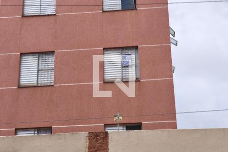 PLACA INSTALADA NO IMÓVEL de apartamento à venda com 3 quartos, 65m² em São Bernardo, Campinas