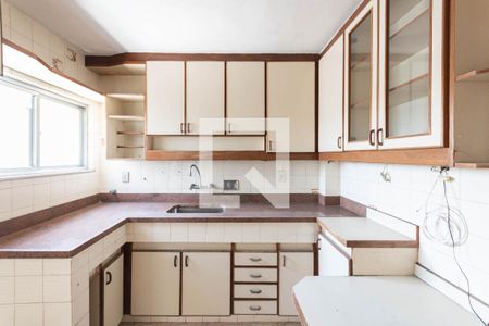 Apartamento à venda com 200m², 3 quartos e 2 vagasCozinha