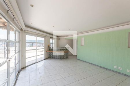 Apartamento à venda com 200m², 3 quartos e 2 vagasCobertura