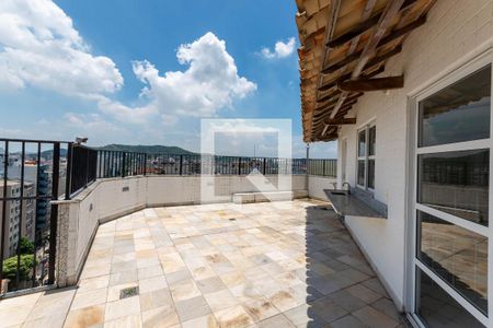 Apartamento à venda com 200m², 3 quartos e 2 vagasCobertura