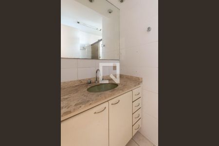 Apartamento à venda com 200m², 3 quartos e 2 vagasBanheiro da Suíte