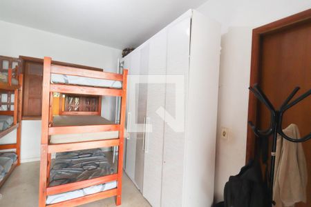 Casa à venda com 1400m², 3 quartos e 5 vagasSuíte 2