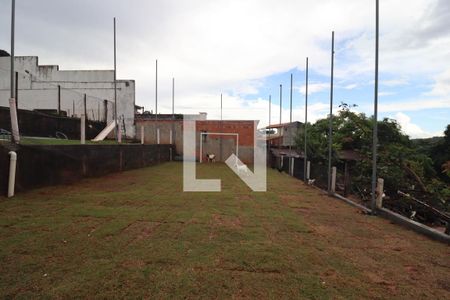 Casa à venda com 1400m², 3 quartos e 5 vagasQuintal