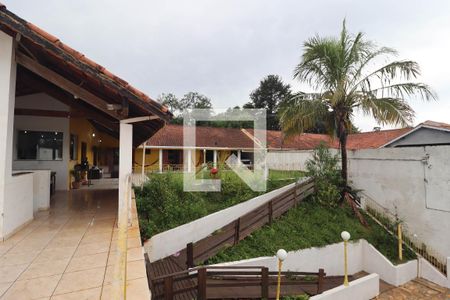 Casa à venda com 1400m², 3 quartos e 5 vagasQuintal