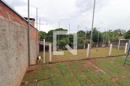 Casa à venda com 1400m², 3 quartos e 5 vagasQuintal