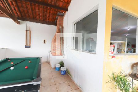 Casa à venda com 1400m², 3 quartos e 5 vagasQuintal