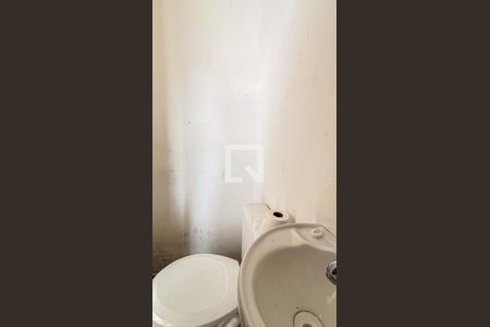 Casa à venda com 147m², 2 quartos e 3 vagasGaragem - Banheiro