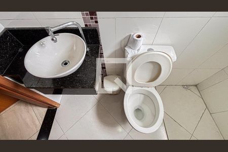 Casa à venda com 147m², 2 quartos e 3 vagasBanheiro