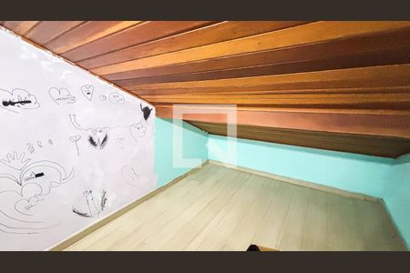 Casa à venda com 147m², 2 quartos e 3 vagasSótão