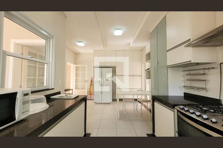 Casa de condomínio à venda com 200m², 5 quartos e 4 vagasCozinha