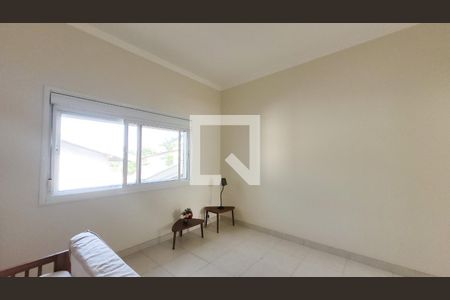 Casa de condomínio à venda com 200m², 5 quartos e 4 vagasSuíte 4