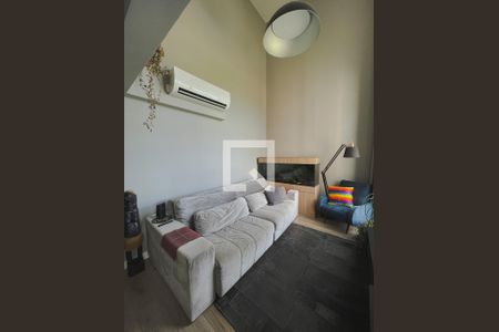 Sala de apartamento à venda com 1 quarto, 64m² em Jardim do Salso, Porto Alegre