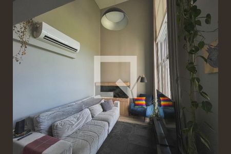Sala de apartamento à venda com 1 quarto, 64m² em Jardim do Salso, Porto Alegre