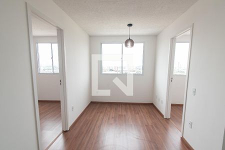 Apartamento para alugar com 38m², 2 quartos e 1 vagaSala