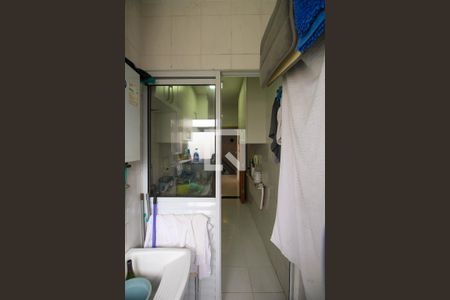 Apartamento à venda com 120m², 2 quartos e 1 vagaÁrea de Serviço