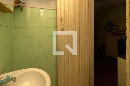 Casa à venda com 510m², 3 quartos e 3 vagasbanheiro na área de serviço_4