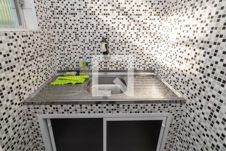 Cozinha de casa para alugar com 2 quartos, 90m² em Irajá, Rio de Janeiro