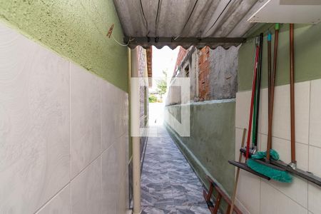 Área de Serviço de casa para alugar com 2 quartos, 90m² em Irajá, Rio de Janeiro