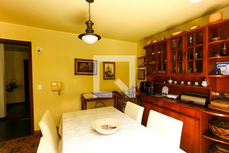 Casa à venda com 500m², 4 quartos e 5 vagascopa