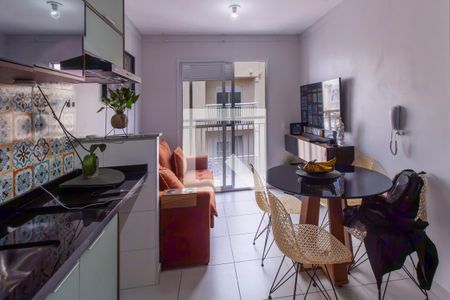 Apartamento para alugar com 39m², 2 quartos e sem vaga Apartamento para alugar com 39m², 2 quartos e sem vagaSala