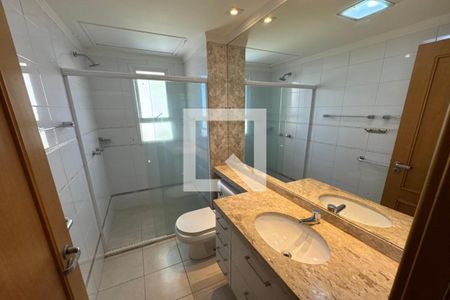 Apartamento para alugar com 138m², 3 quartos e 3 vagasBanheiro da Suíte 01