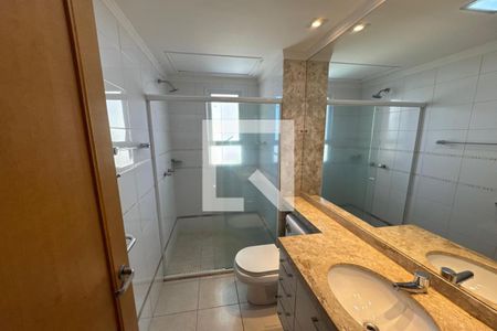 Apartamento para alugar com 138m², 3 quartos e 3 vagasBanheiro da Suíte 01