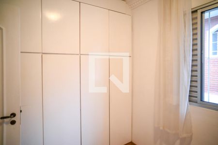 Casa à venda com 157m², 3 quartos e 2 vagasQuarto 1