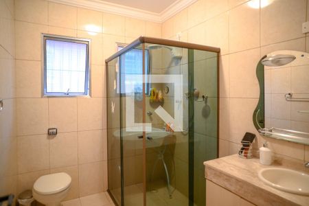 Casa à venda com 157m², 3 quartos e 2 vagasBanheiro