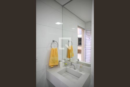 Casa à venda com 157m², 3 quartos e 2 vagasBanheiro de Serviço