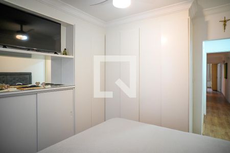 Casa à venda com 157m², 3 quartos e 2 vagasSuíte