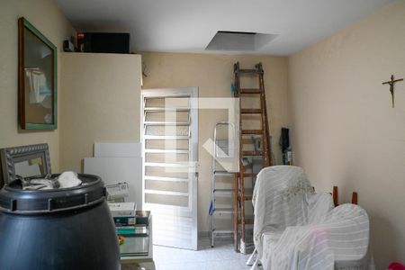 Casa à venda com 157m², 3 quartos e 2 vagasQuarto de Serviço